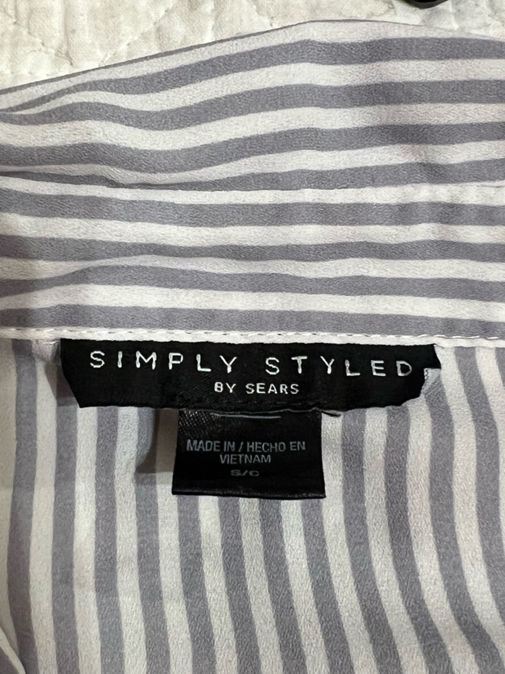 NWOT Simply Styled Women's Vertical Stripe Button Down Shirt White & Gray Sz S - Picture 8 of 9